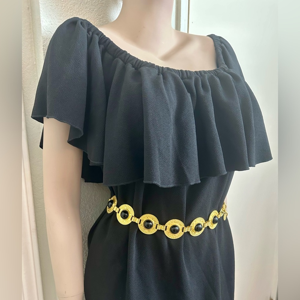 Lularoe CiCi flounce dress solid Black 3XL Ruffled hem on or off shoulder style